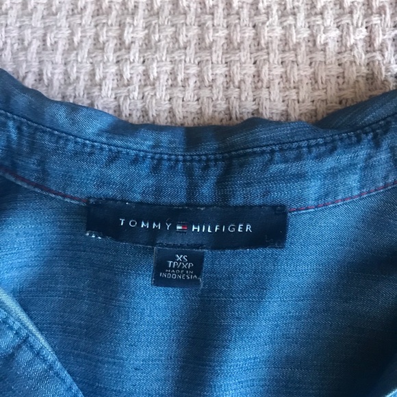 Tommy Hilfiger blouse - Picture 2 of 3
